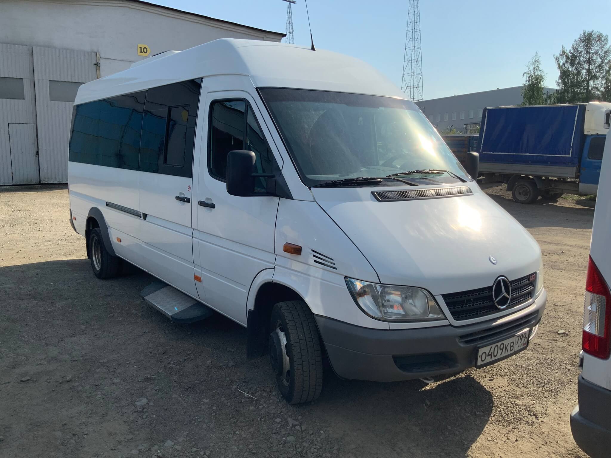 Mercedes Sprinter Classic на 18 человек